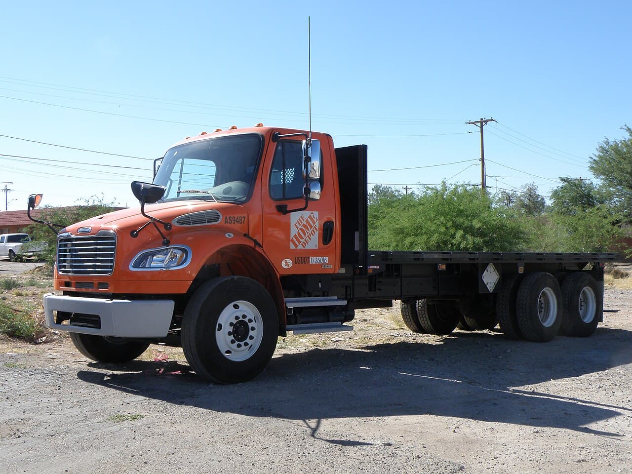Freightliner Business 2005 (imagen sin verificar)