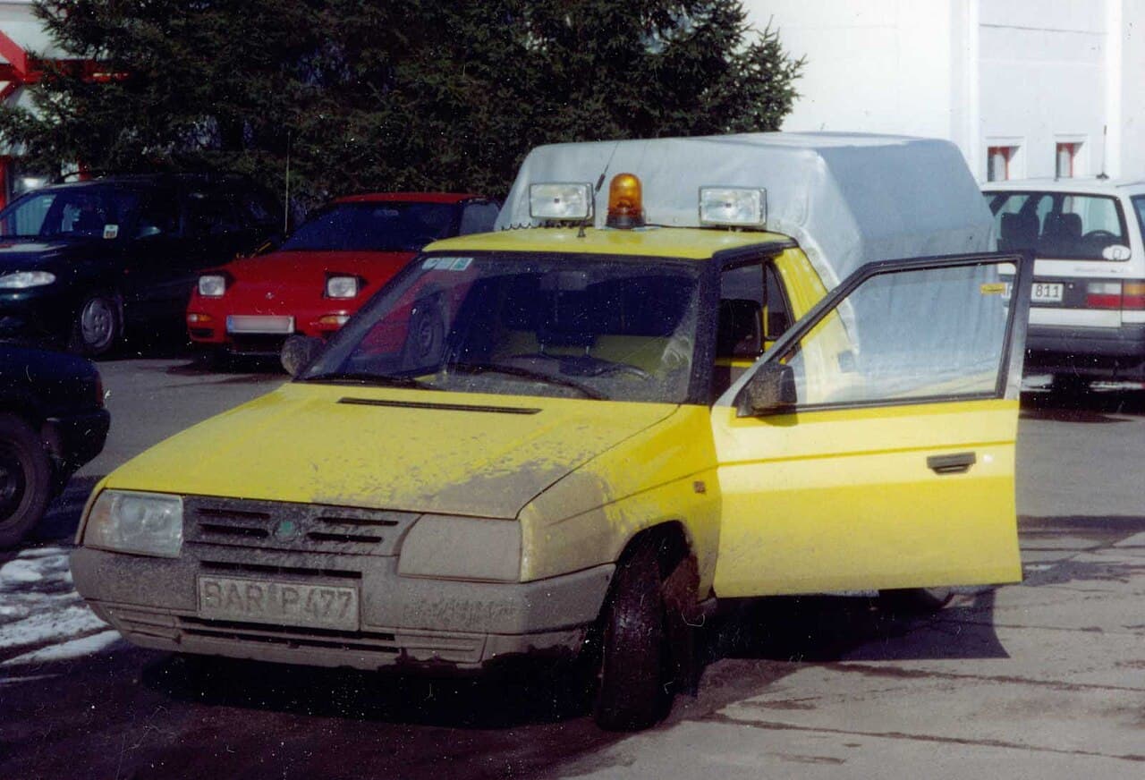 Skoda Pick UP FUN 1999 (imagen sin verificar)