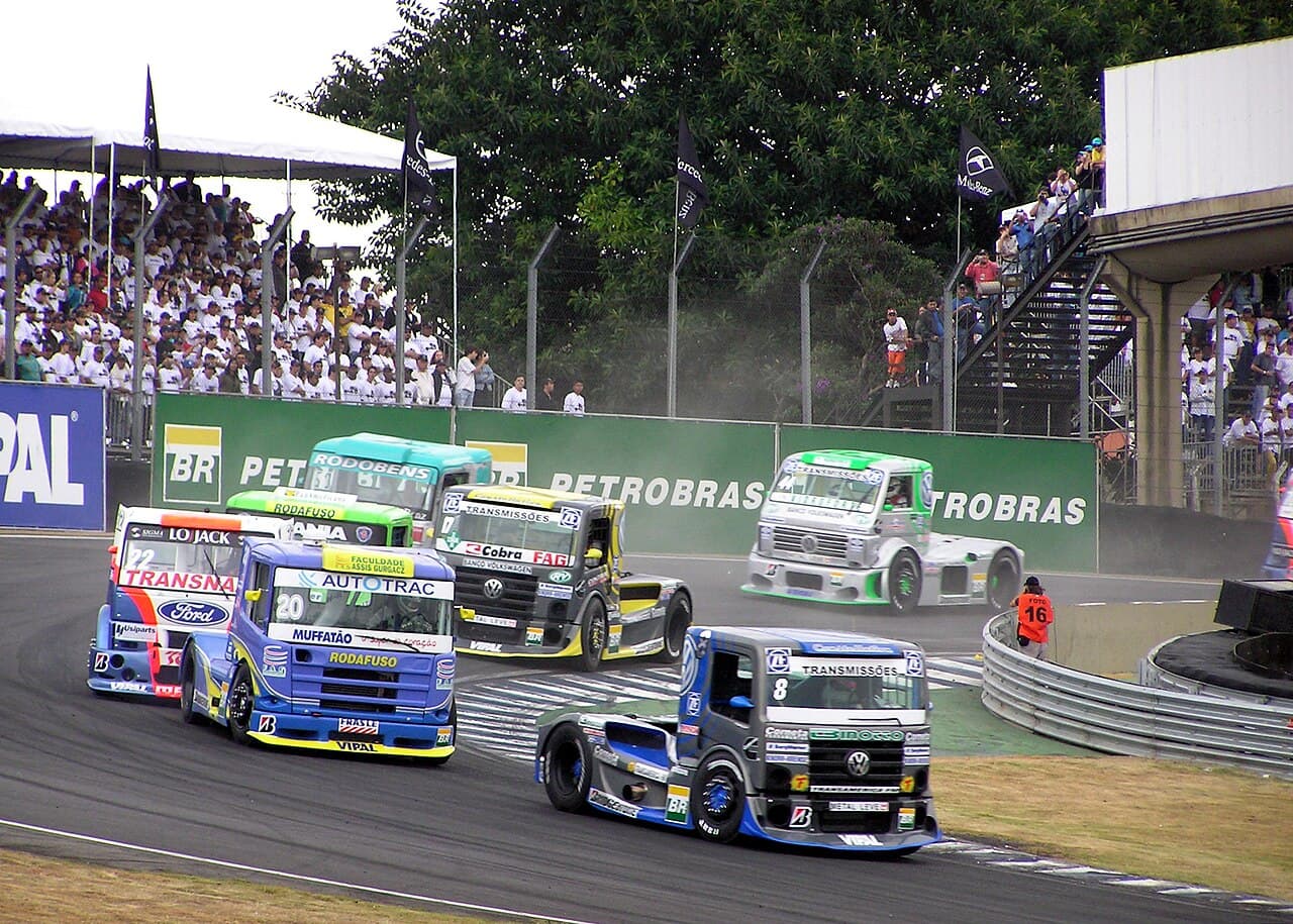 Volkswagen 8120 2008 (imagen sin verificar)